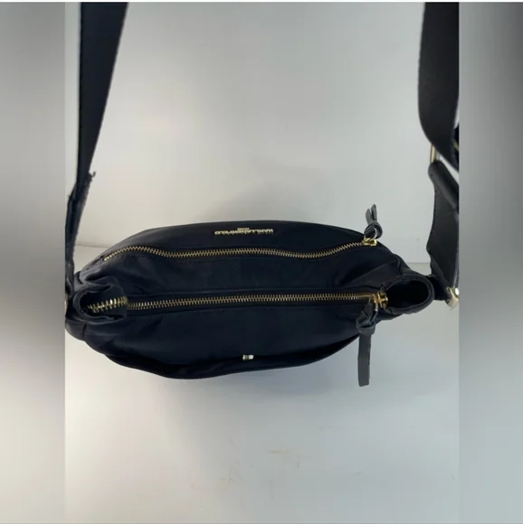 Karl Lagerfield handbag ￼ EUC - Picture 9 of 16